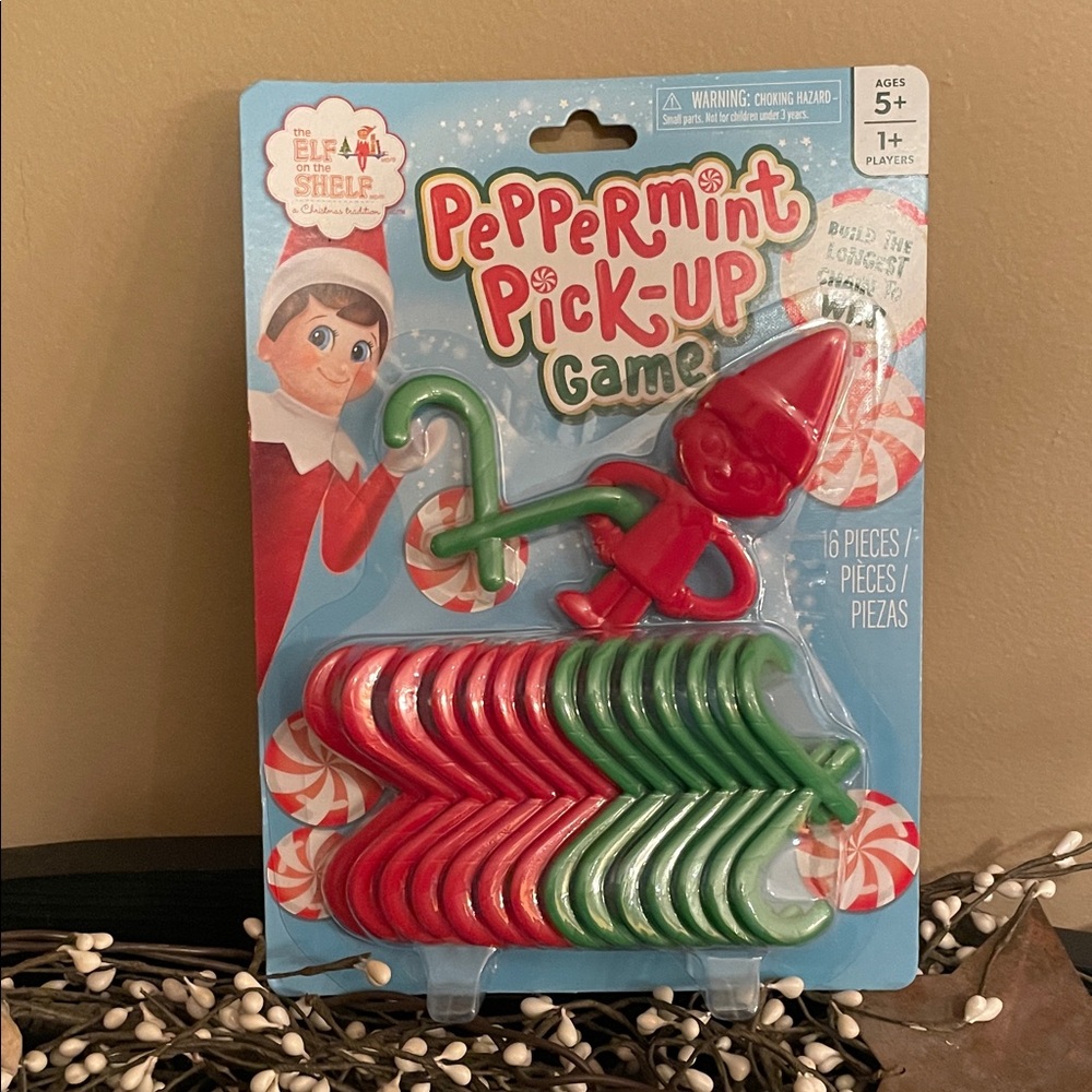 UNOPENED Elf on the Shelf Peppermint Pick-Up Game